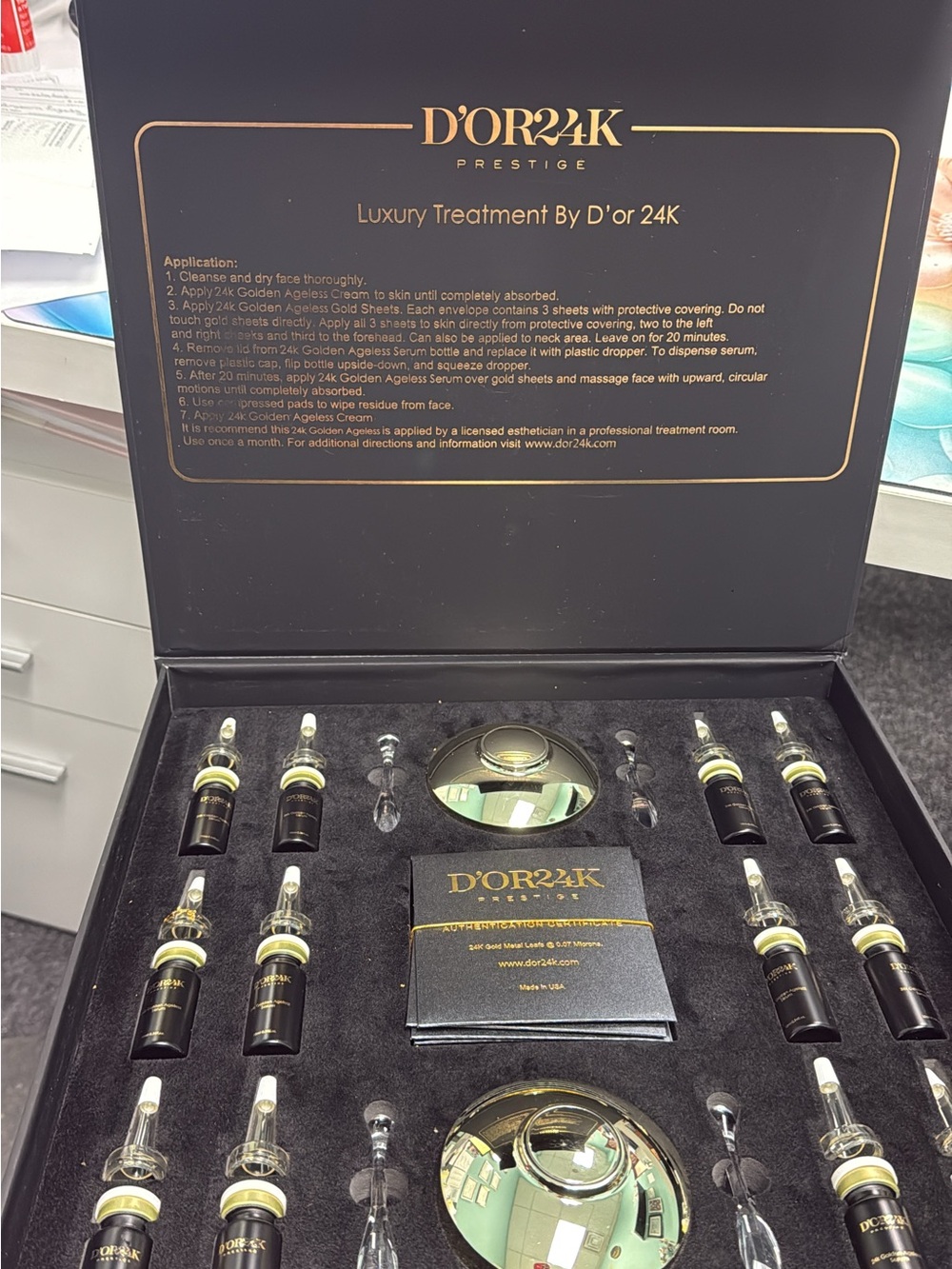 Luxury Gold Face Mask Set - Black & Gold